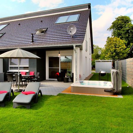 Ferienhaus Casa Oasis เกอห์เรน-เลบบิน ภายนอก รูปภาพ